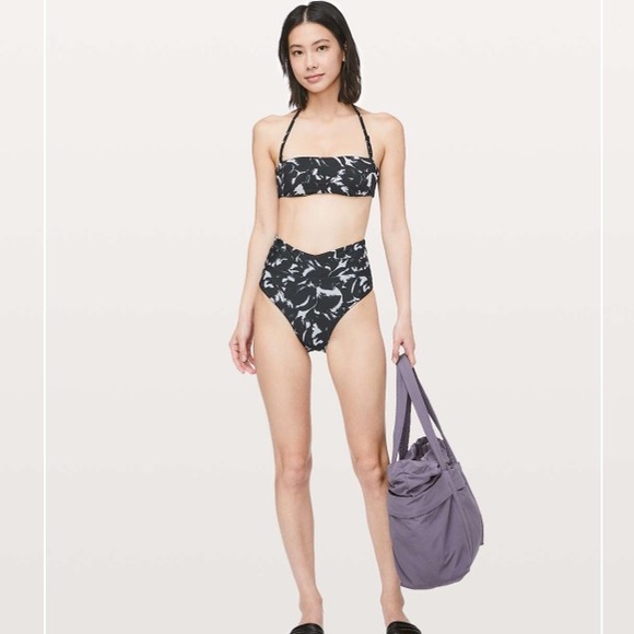 Lululemon Reversible Coastal Call Bikini Top - Picture 5 of 7